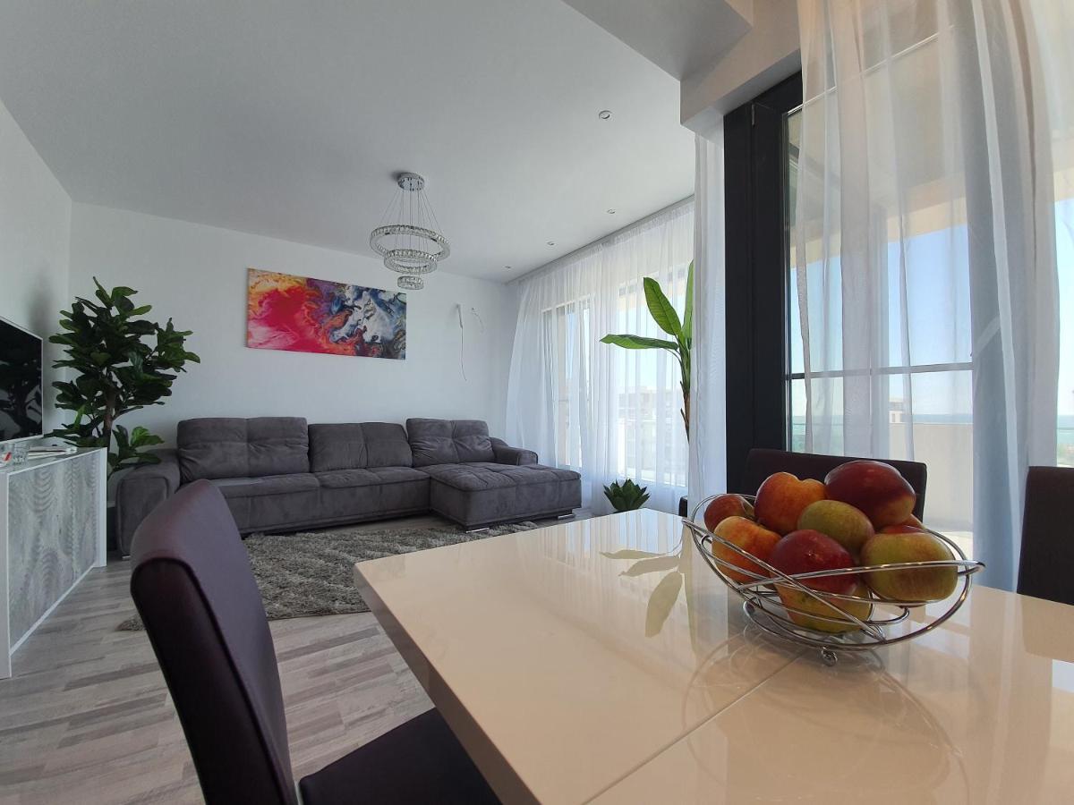 Apartament Lux Eika Неводарі Екстер'єр фото